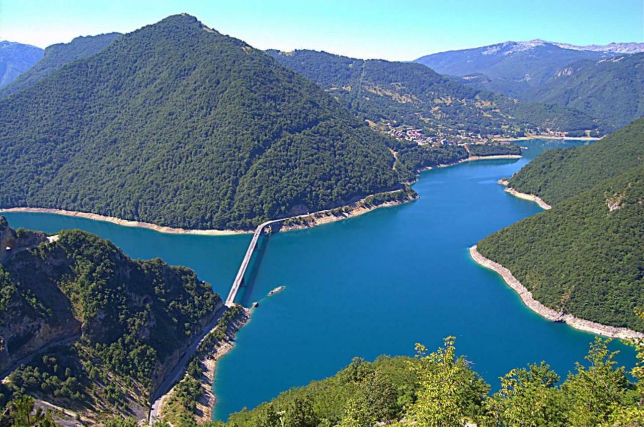 Etno Selo Montenegro Ξενοδοχείο Plužine Εξωτερικό φωτογραφία